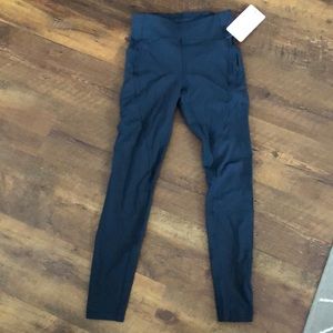 Lululemon lead the pack tight 6 nocturnal teal